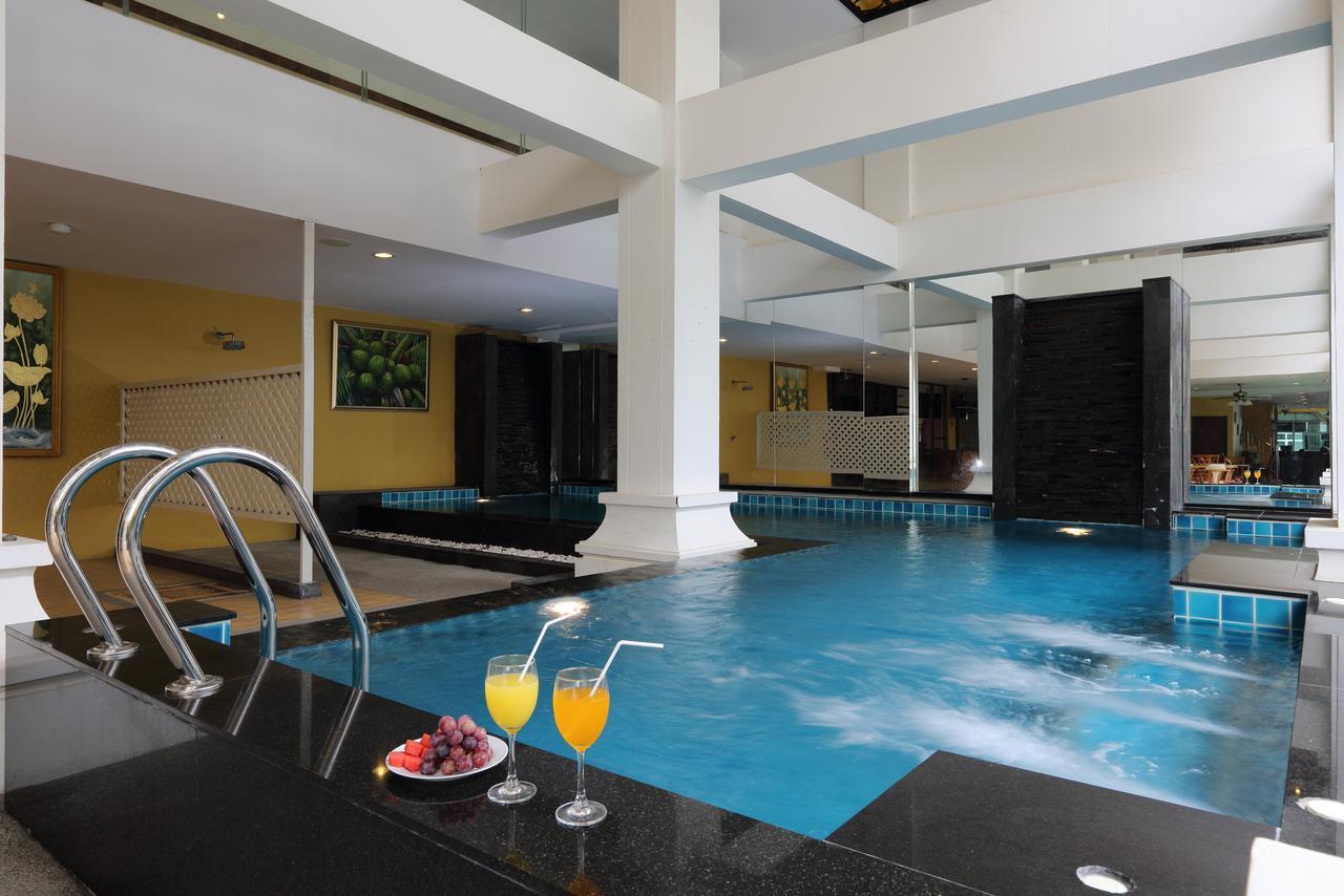 Ansino Bukit Hotel 3*